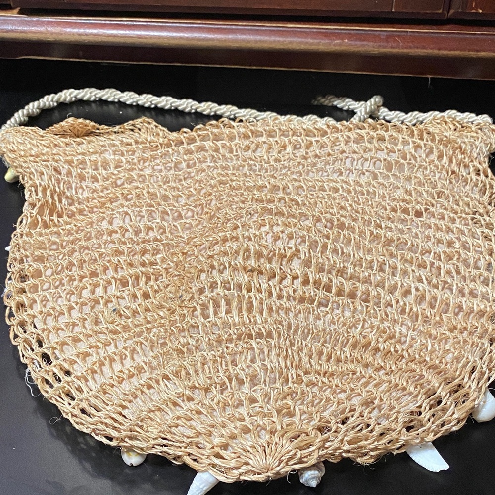 Beige vintage Straw Woven Shell-Embellished Women's Bag - Picture 14 of 16